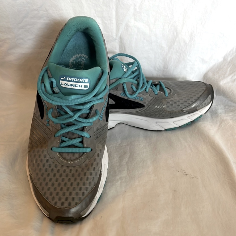 Brooks Launch 3 Running Shoes